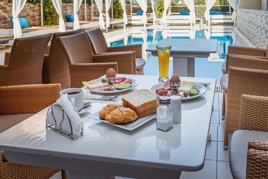 Картинка Hotel Cloud 9 (Adults Only 15+) 3*