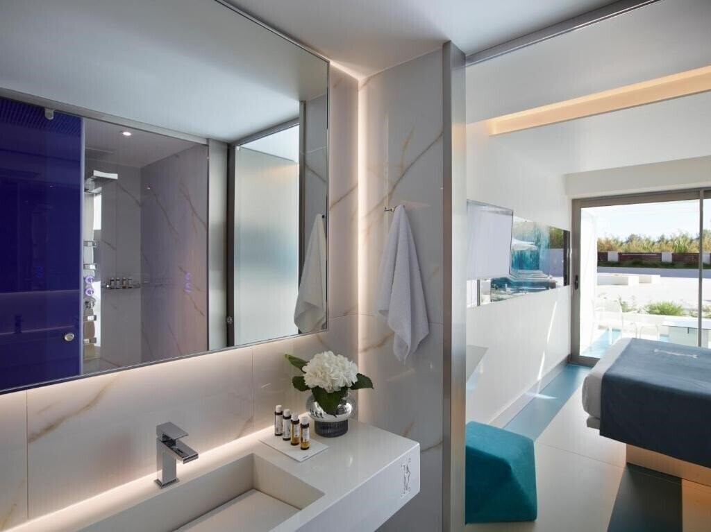 Фото Aktia Lounge Hotel 5*