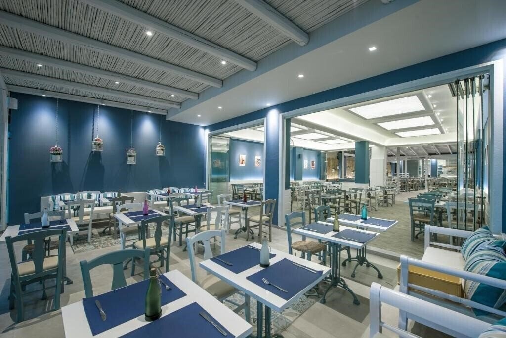 Фото Eleni Beach Hotel 3*