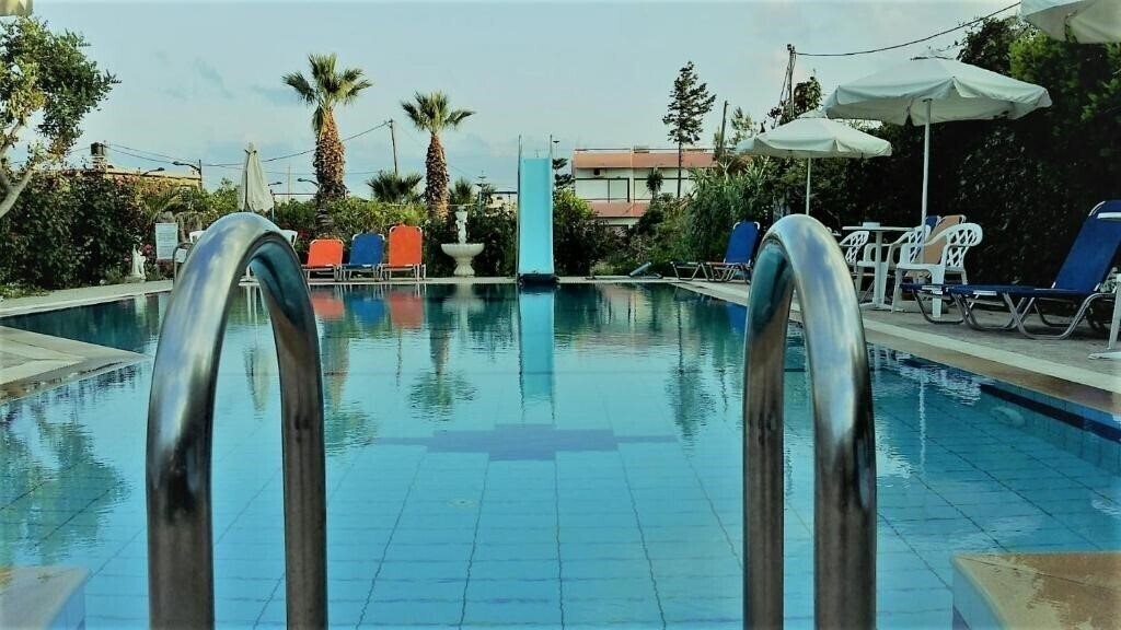Зображення Violetta Hotel Apartments 2*