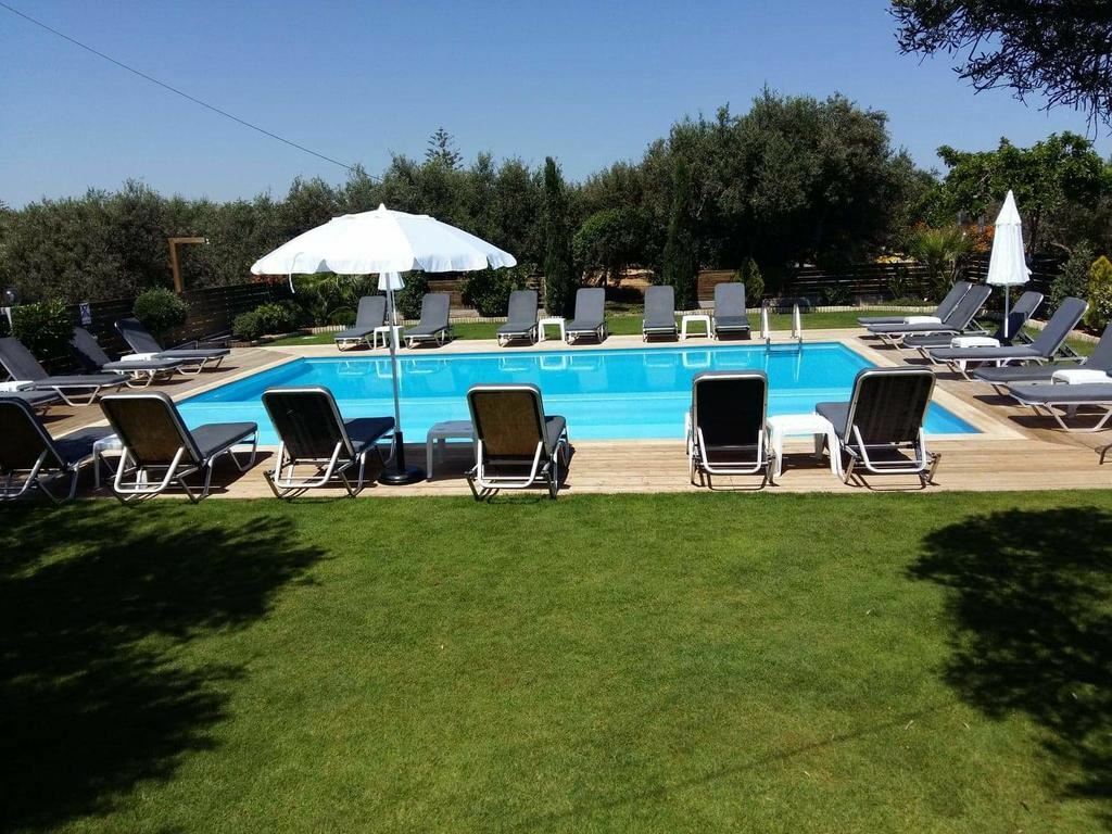 Отель Valentina Apartments апартаменты