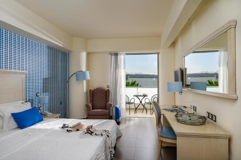 Фото Angela Suites Boutique 5*