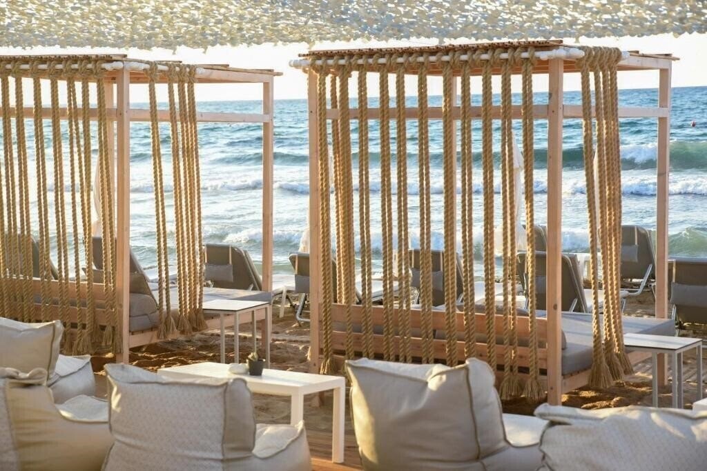 Изображение Aeolos Beach Resort 3*