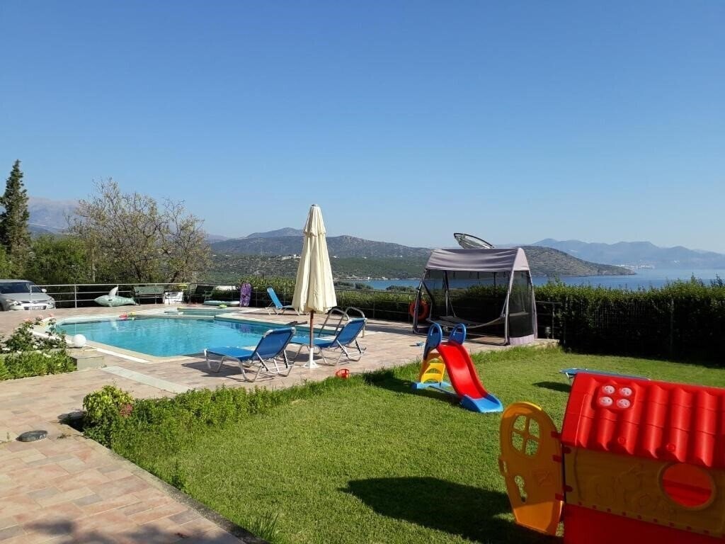 Фотография Stelios Apartments 3*