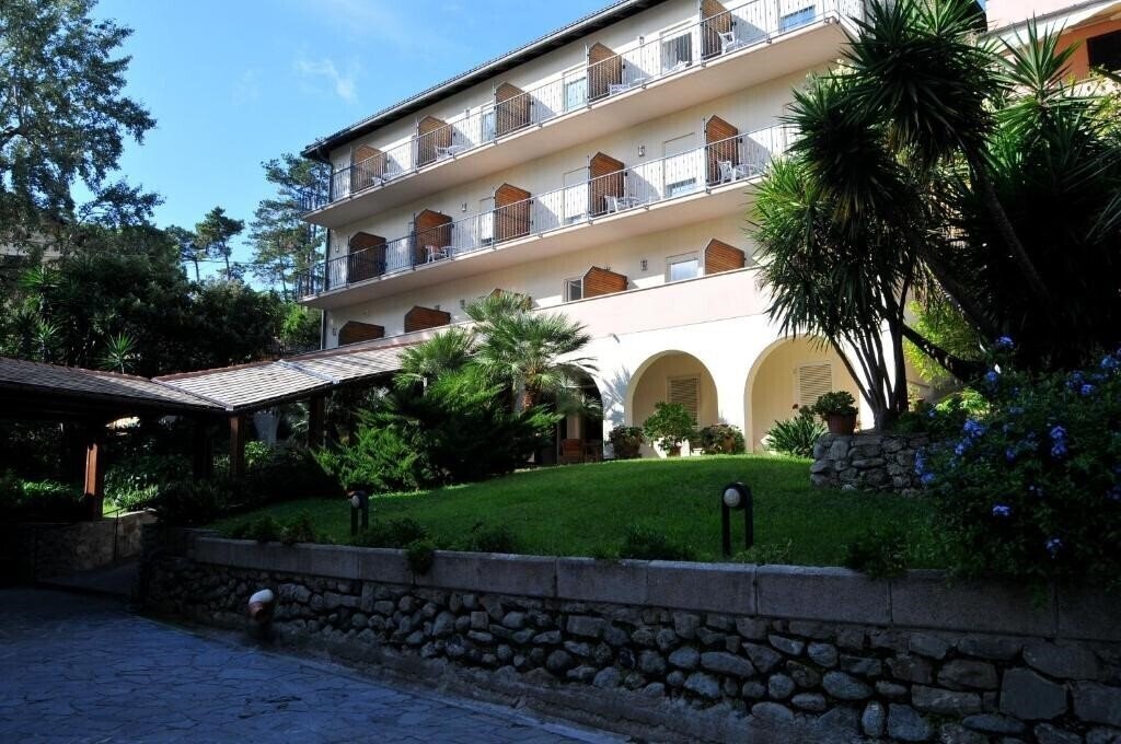 Изображение Villa Adriana 3*