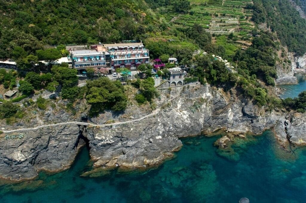 Отель Porto Roca 4*