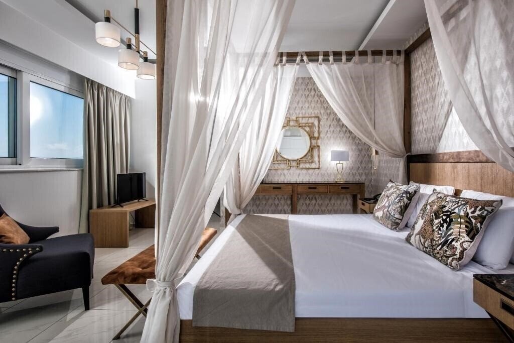 Фото Matheo Villas & Suites 4*