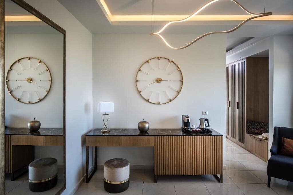Картинка Matheo Villas & Suites 4*