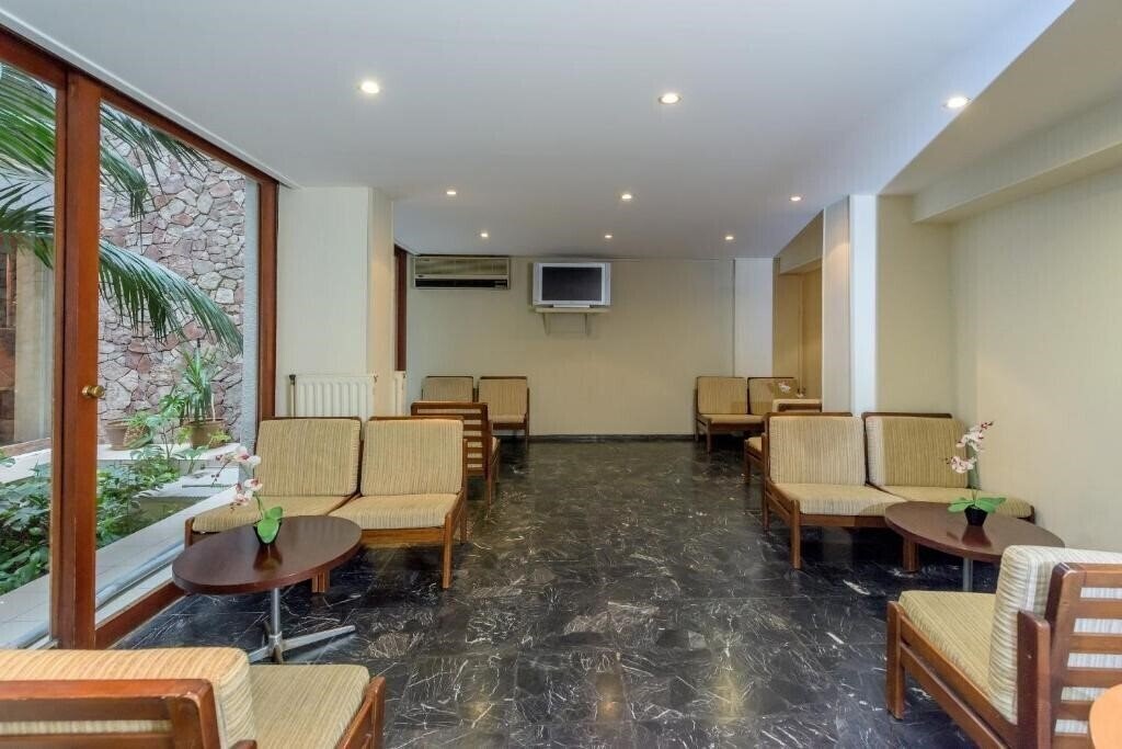 Зображення El Greco Hotel Heraklion 2*