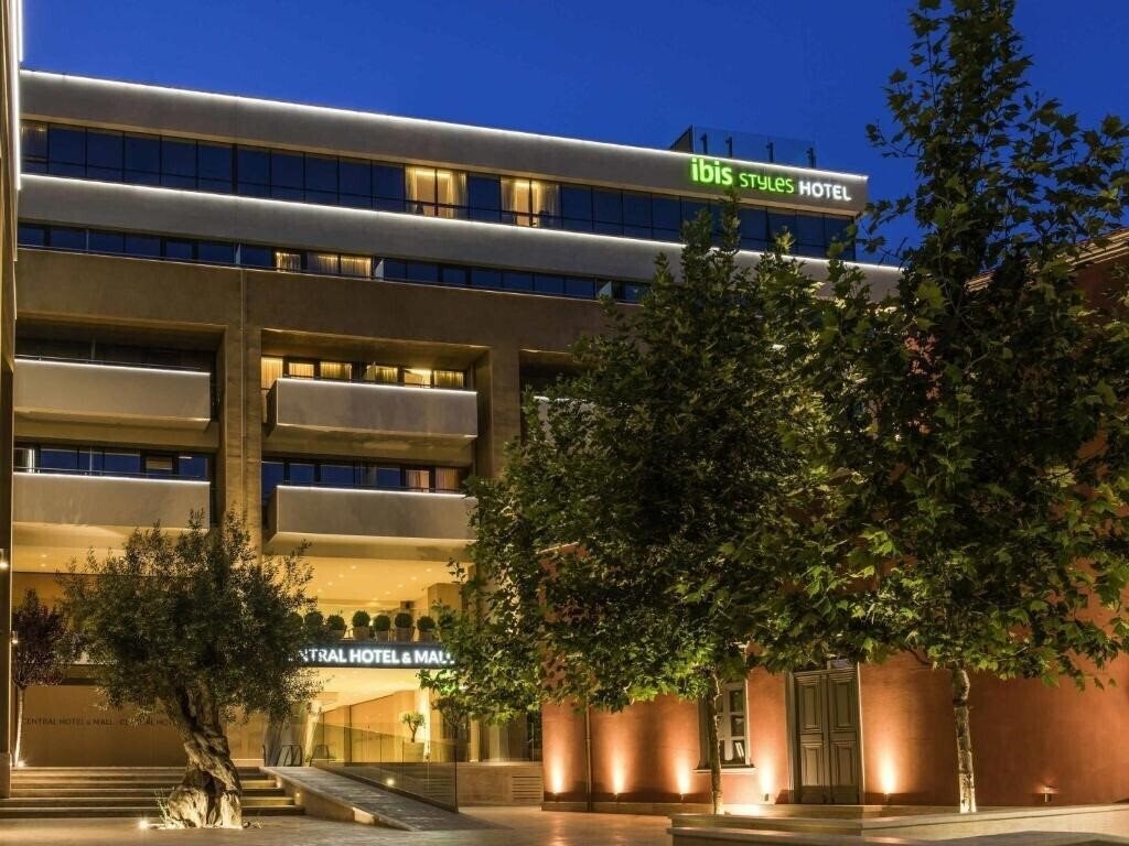 Отель Ibis Styles Heraklion Central 4*