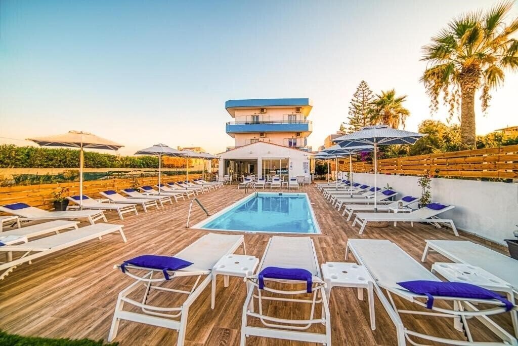 Изображение Emi Apartments 2*
