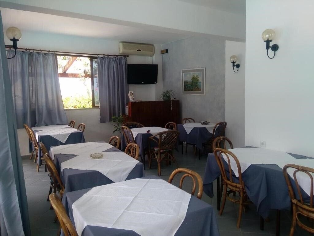 Картинка Elvira Hotel 2*