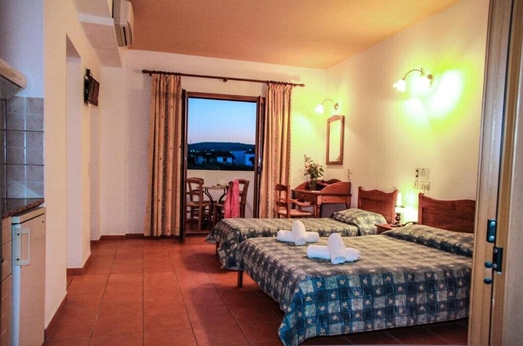 Фото Lyda Beach 4*