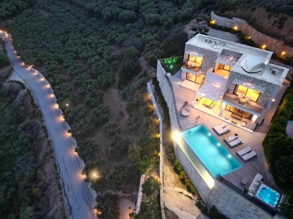 Картинка Paliokastro Villas вилла