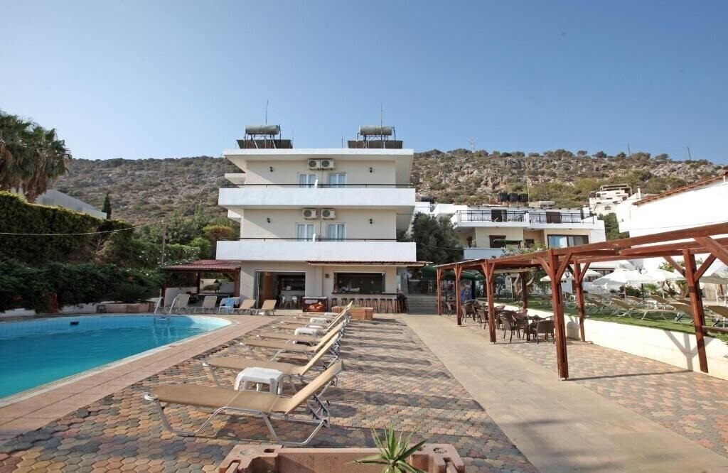 Фотография Iraklis Apartments 3*