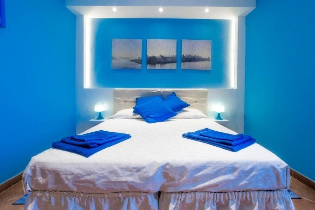 Готель Hotel Rainbow 2*