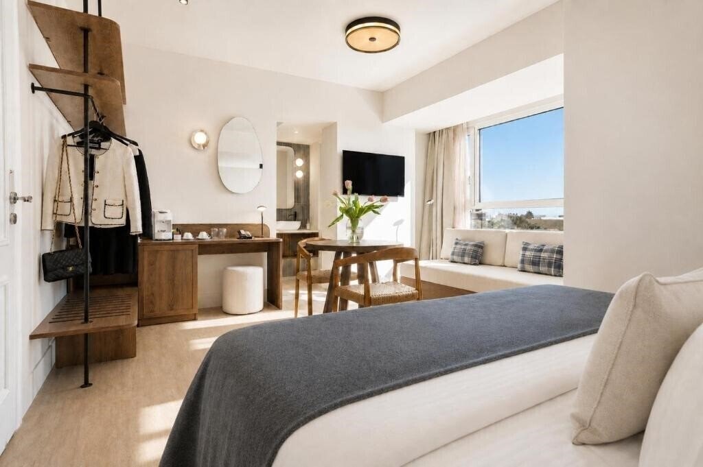 Отель Metaxa Hotel Heaklion 5*