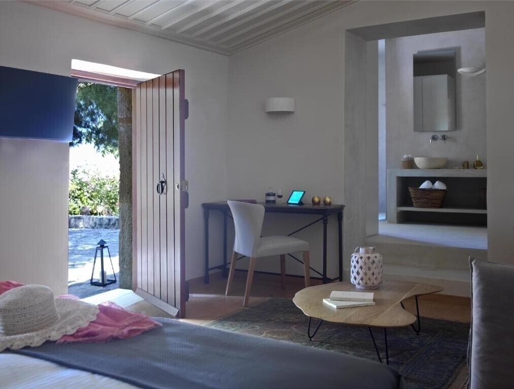 Зображення Scalani Hills Boutari Winery & Residences Residence 3*