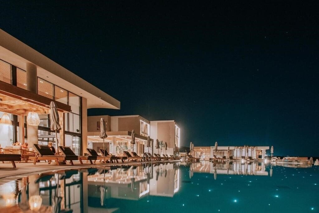 Отель Unique Blue Resort 5*
