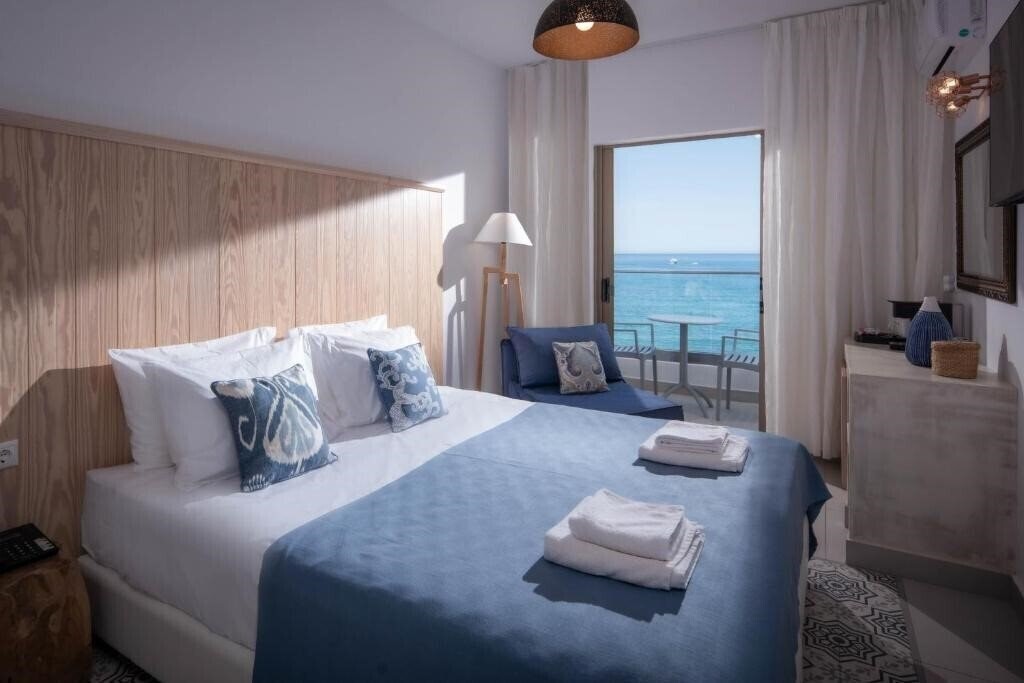 Фото Serenity Spritz Boutique Hotel 4*