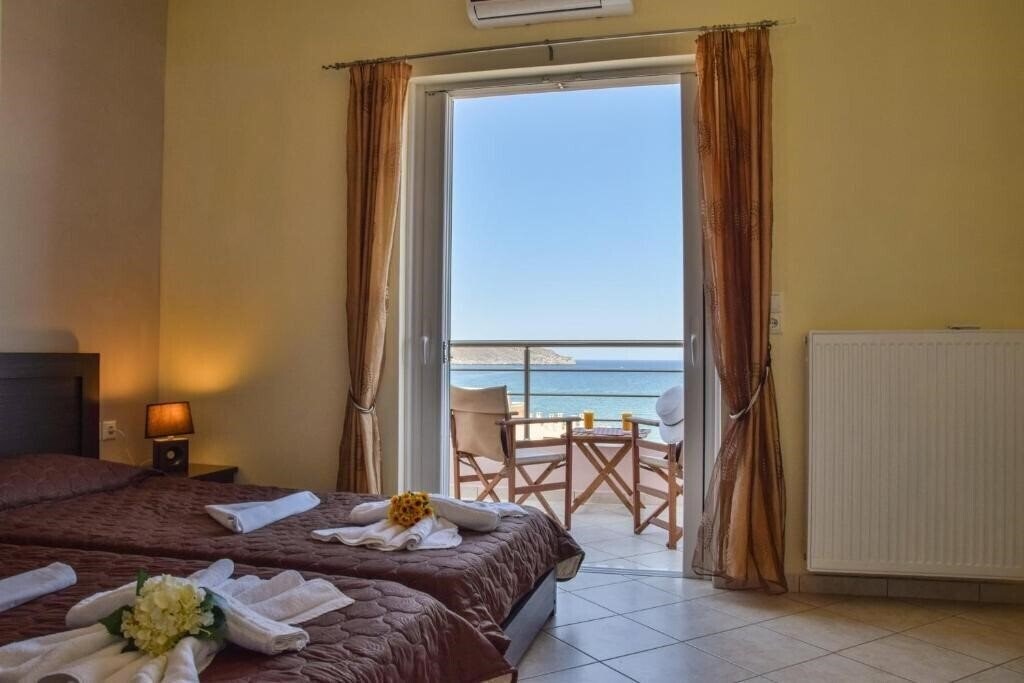 Фото Roumpini Homes 4*