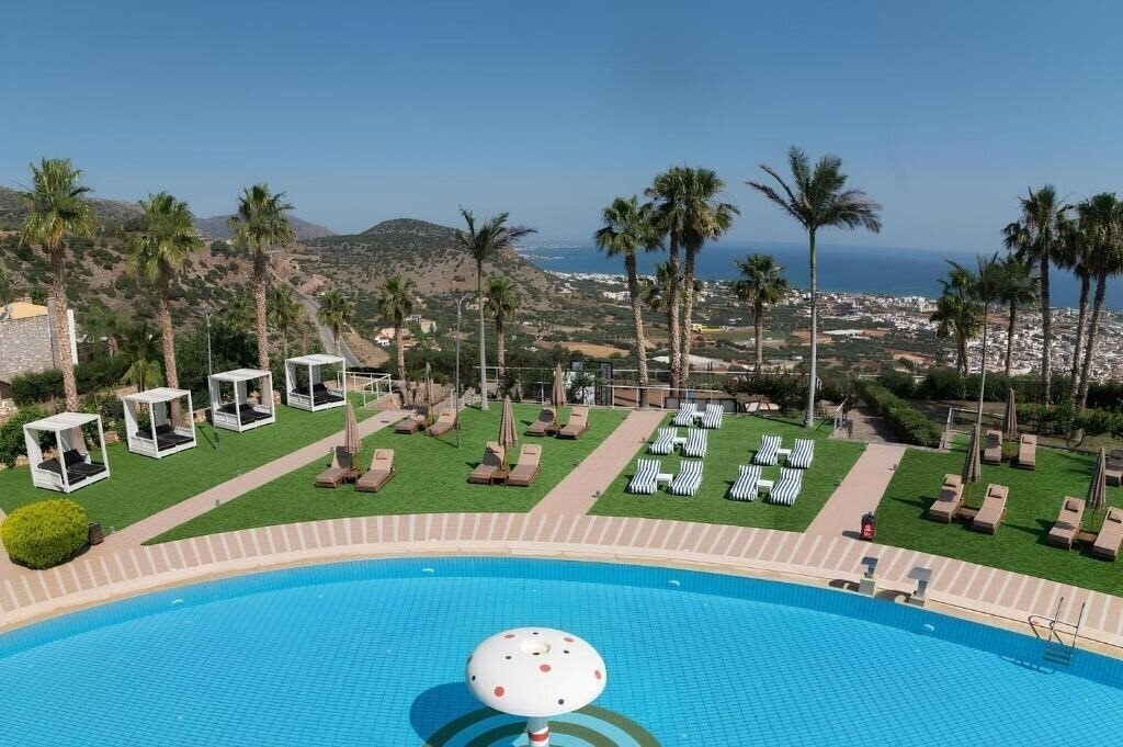 Отель The Noverian Scenic Crete Hilltop Villa Resort & SPA 5*