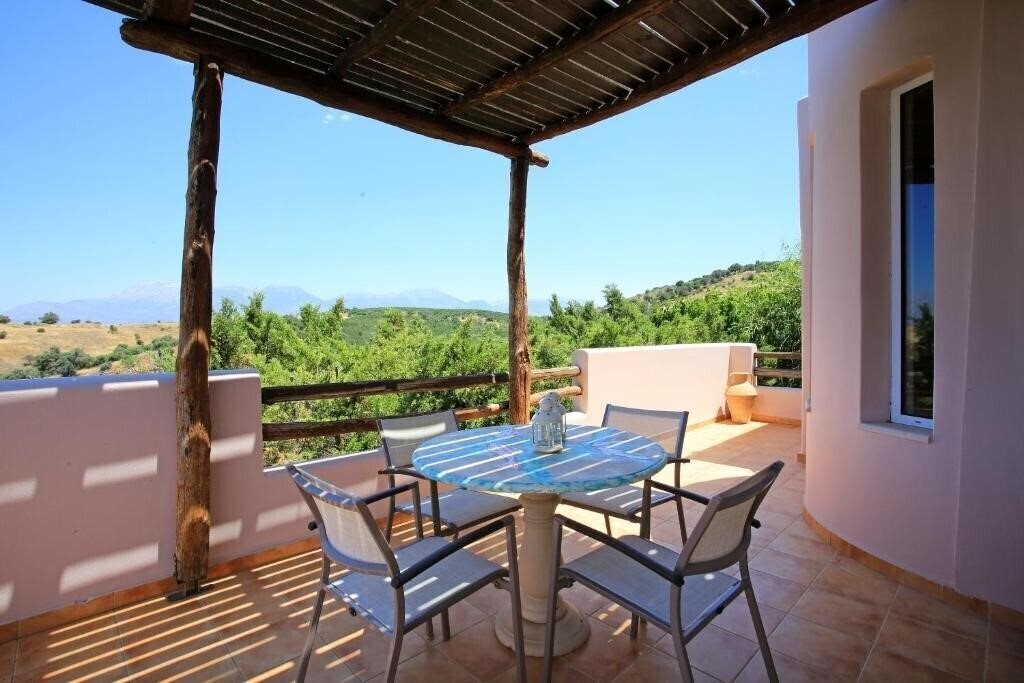 Фото Listaros Country Villas 4*