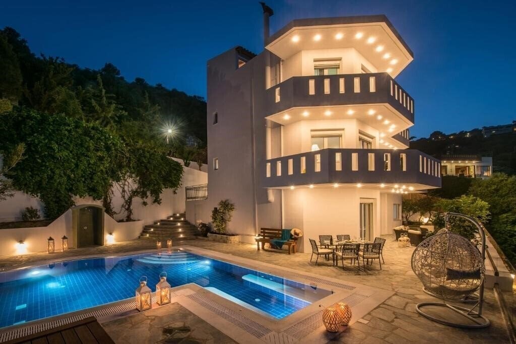 Готель Wine Dark Sea Villa Artemis 4*