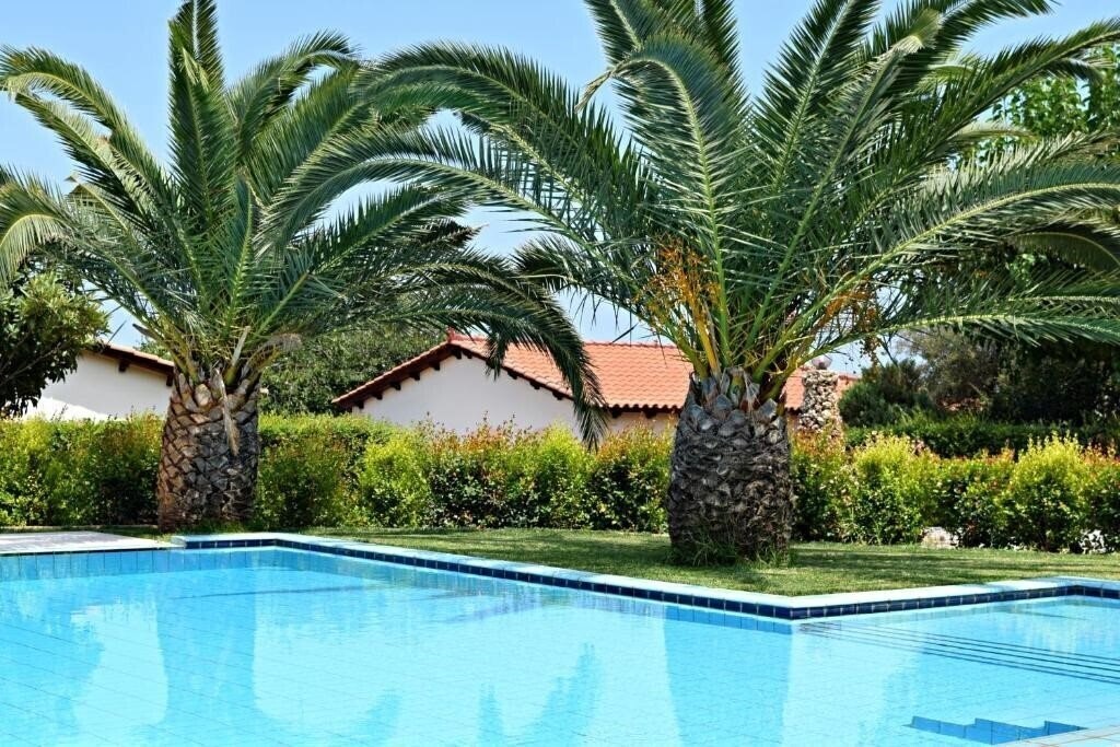 Отель Aspalathos Villa 4*