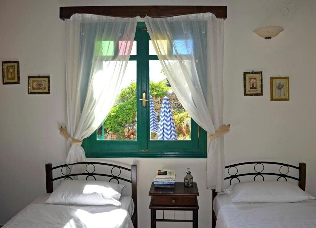 Фото Aspalathos Villa 4*