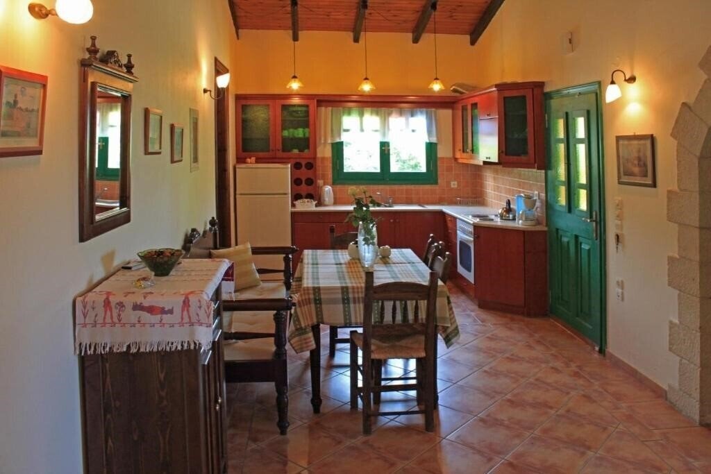 Картинка Aspalathos Villa 4*