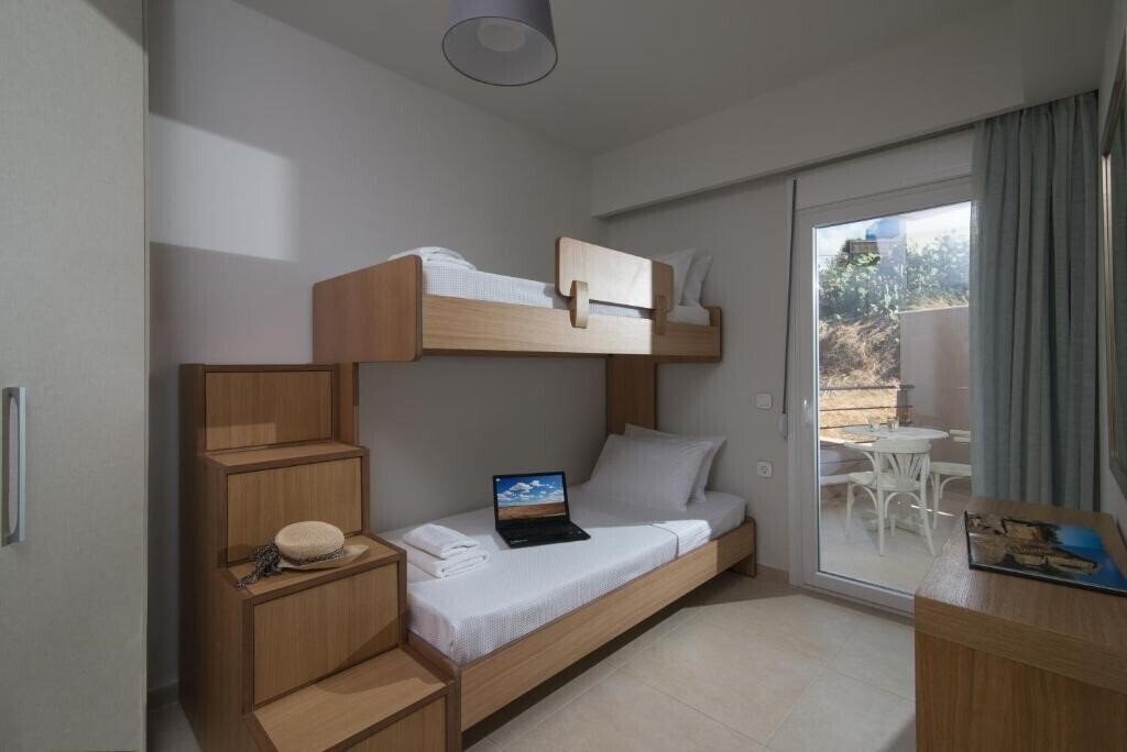 Фото Gras Houses Agia Pelagia 4*