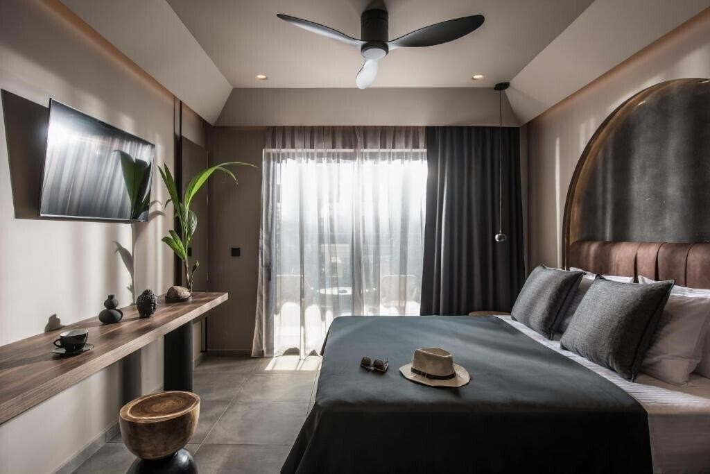 Фото Alsus Boutique Hotel - Adults Only 3*
