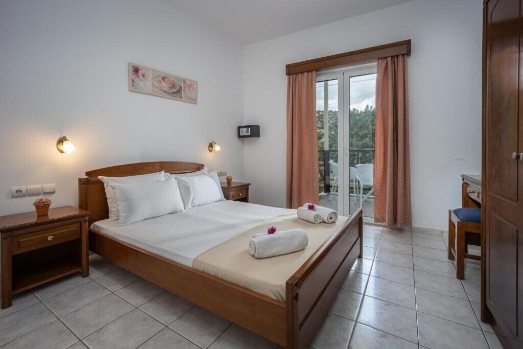 Картинка Astir Studios 3*