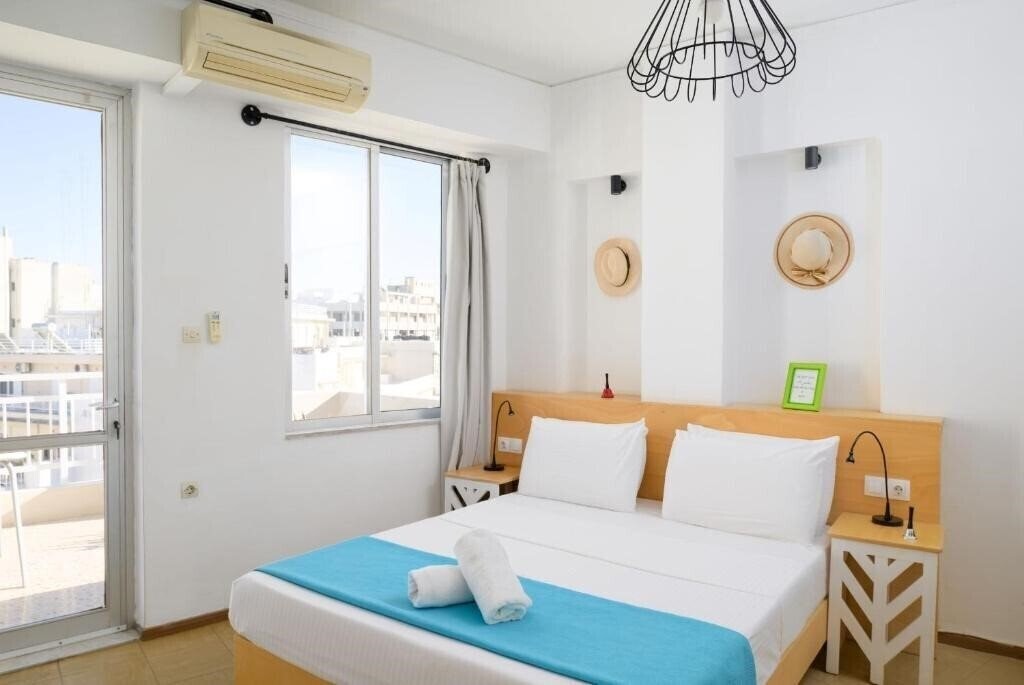 Картинка Crops Suites 3*