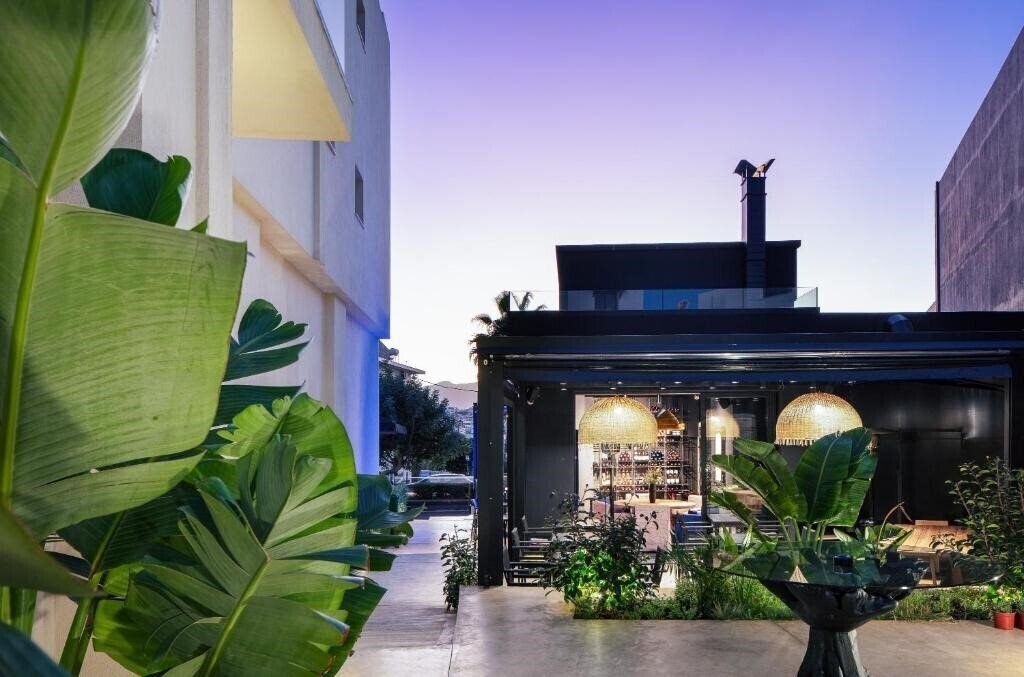 Фото Chapter 02 Gallery Suites 4*