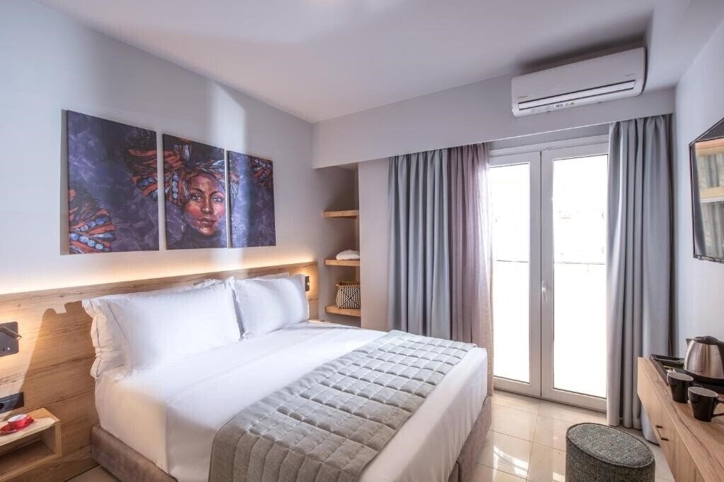 Отель Nuovo Hotel by Enorme 3*