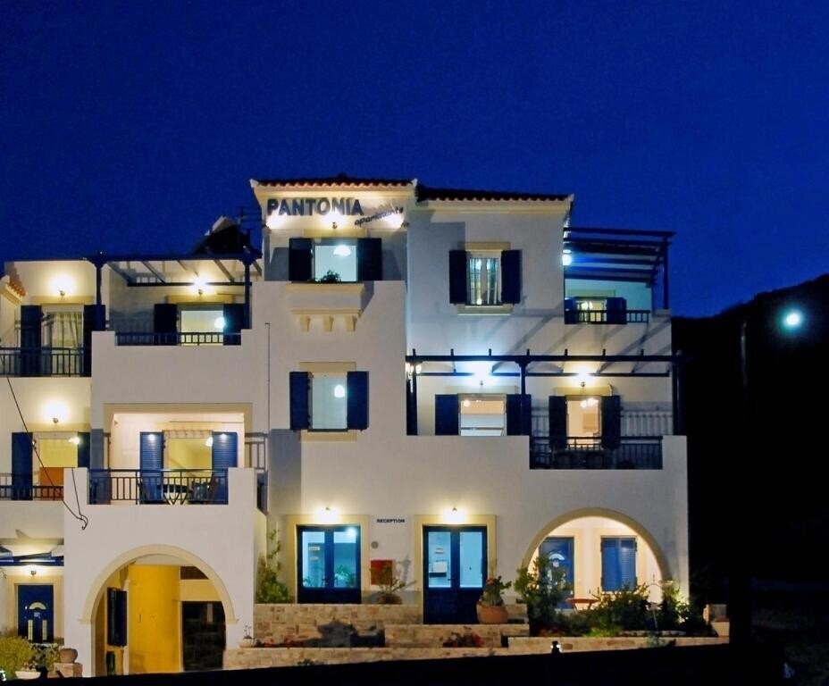 Готель Pantonia Apartments 3*