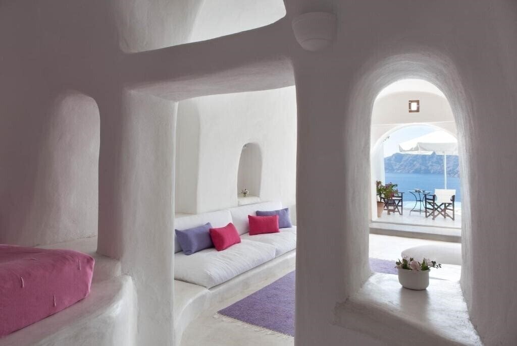 Фотографія Pervola Petit Hotel 3*