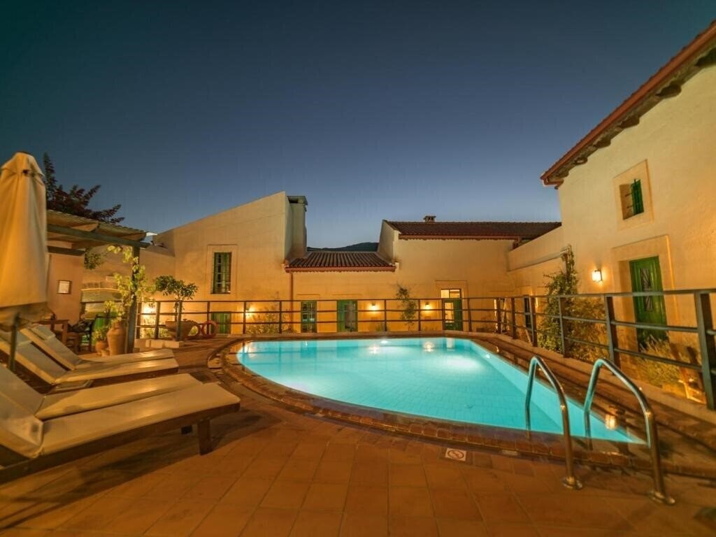 Отель Villa Archanes 3*