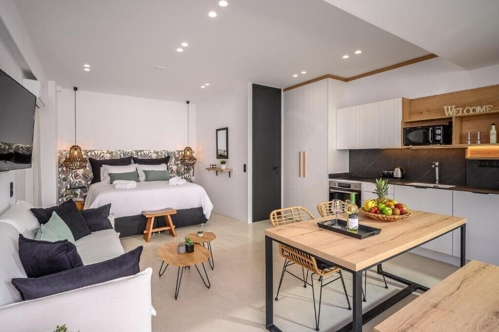 Отель Talise IІ Luxury Suites 5*