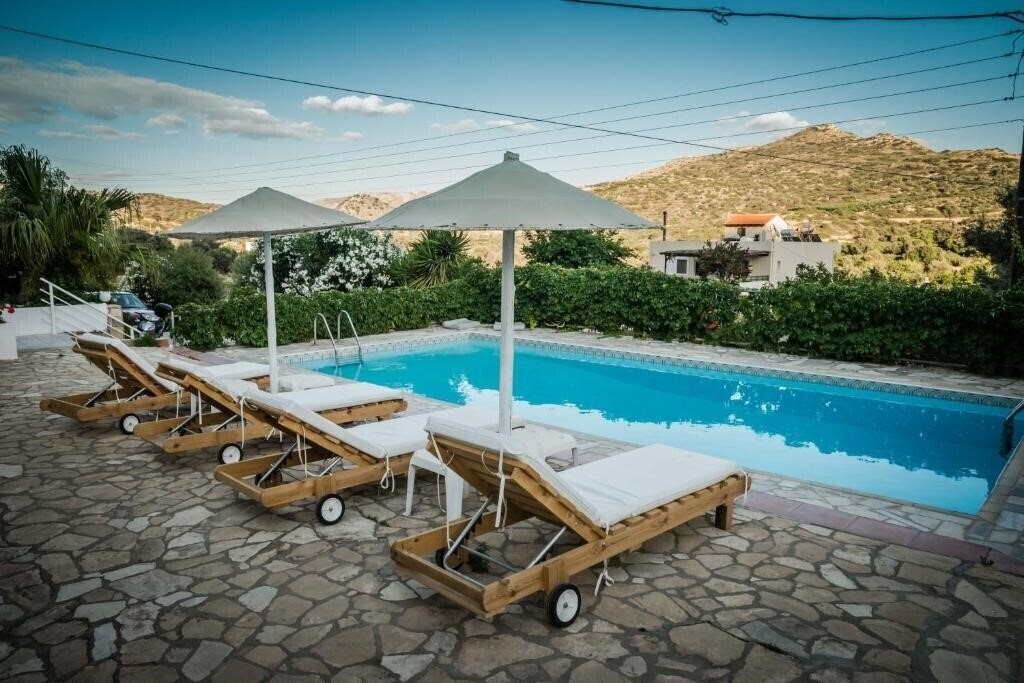 Картинка Marina Hotel (Matala) 2*