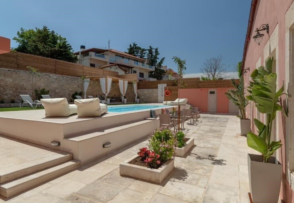 Готель Arhontiko Archanes Suites 4*