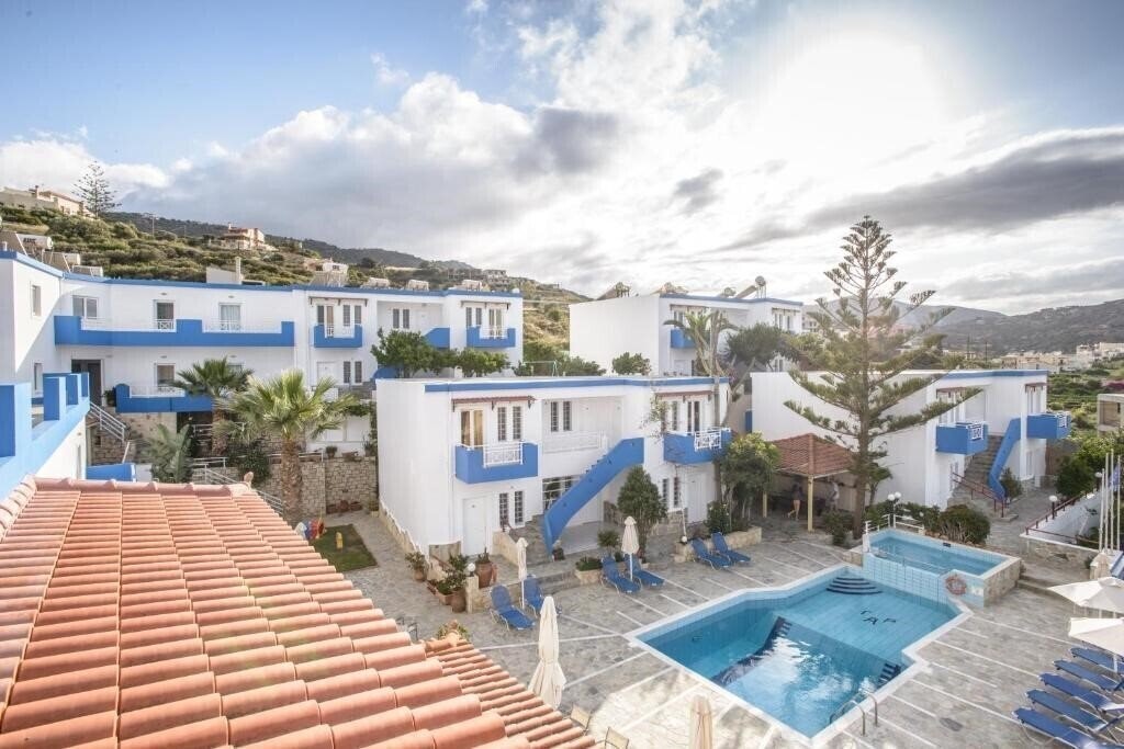 Фотография Belvedere Apartment 3*