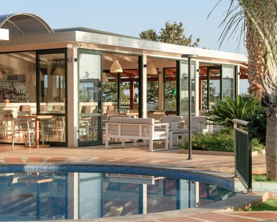 Картинка Asterias Village Apartments 4*