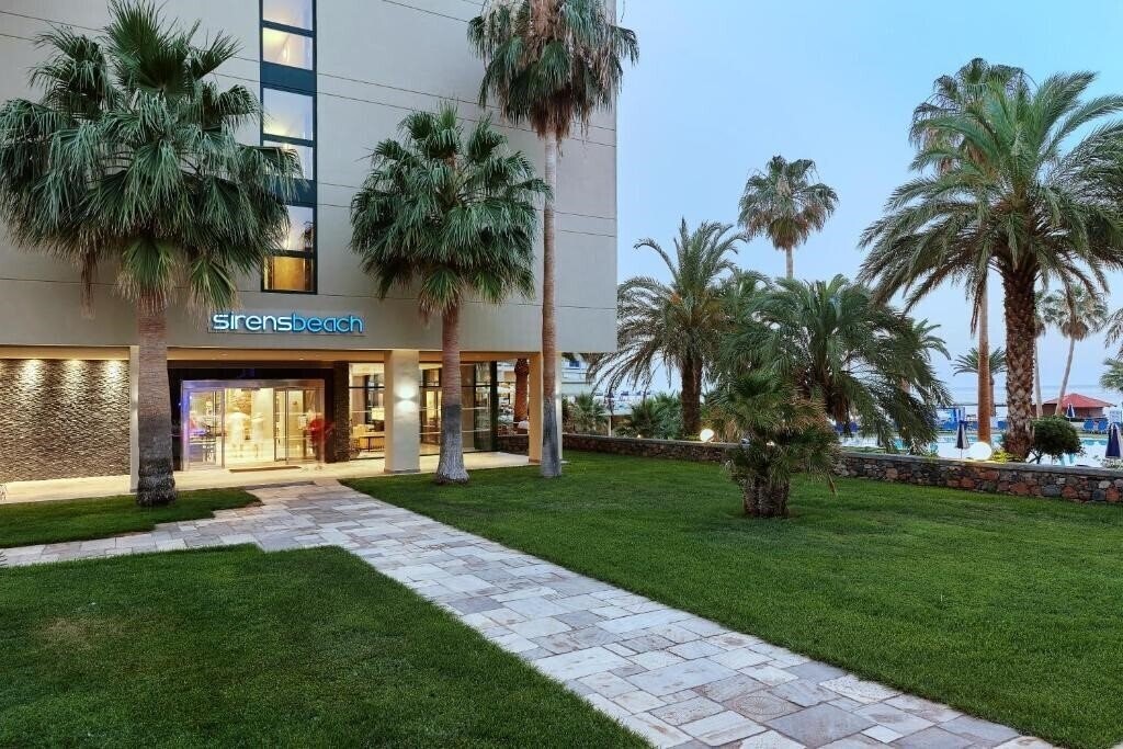 Картинка Sirens Hotels Beach & Village 4*