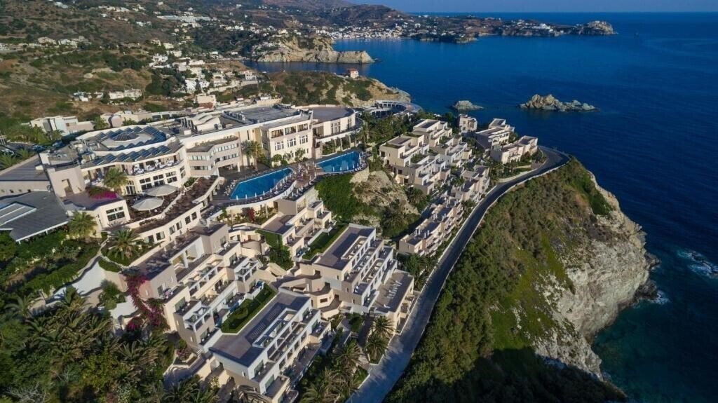 Фотография Athina Palace Resort & SPA 5*