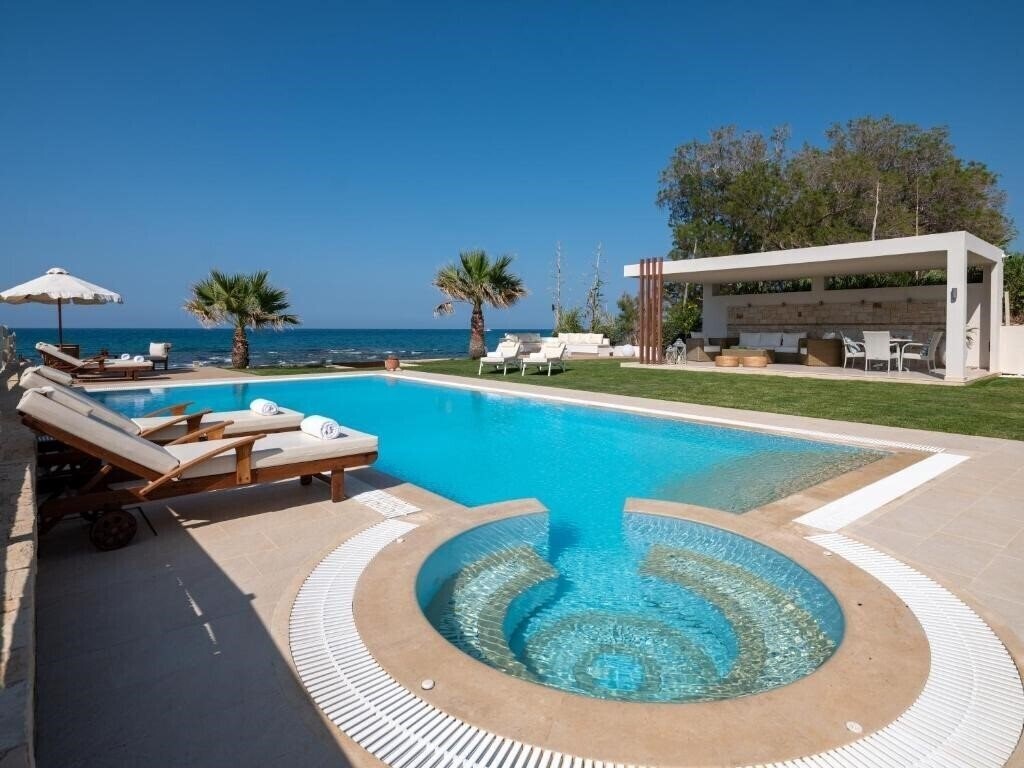 Изображение Hersonissos Beach Villa 4*