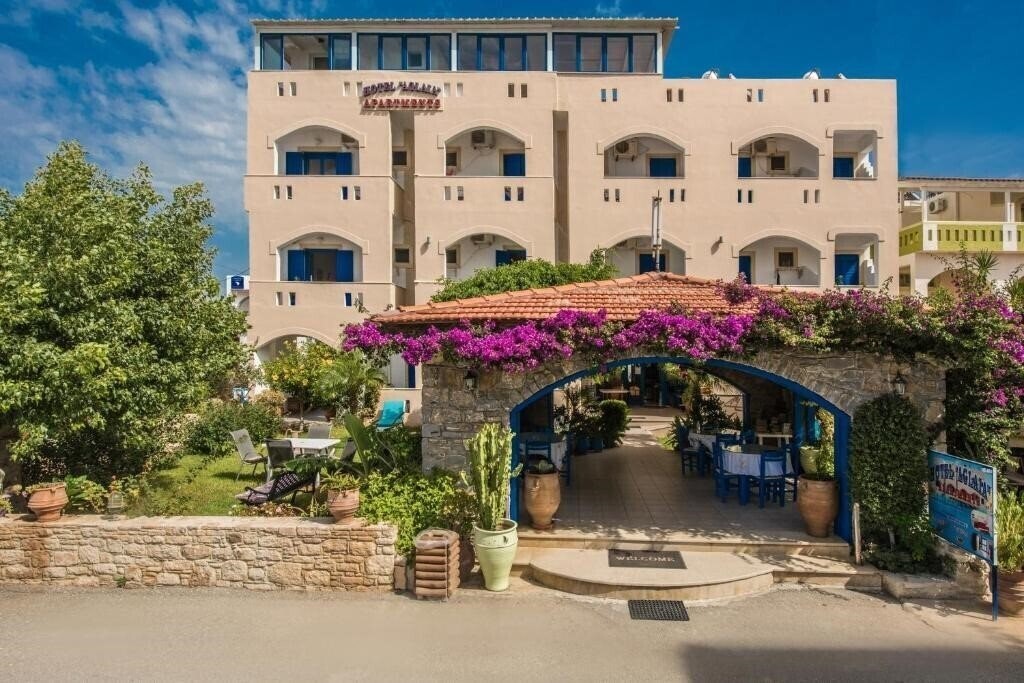 Отель Aglaia Appartments 3*