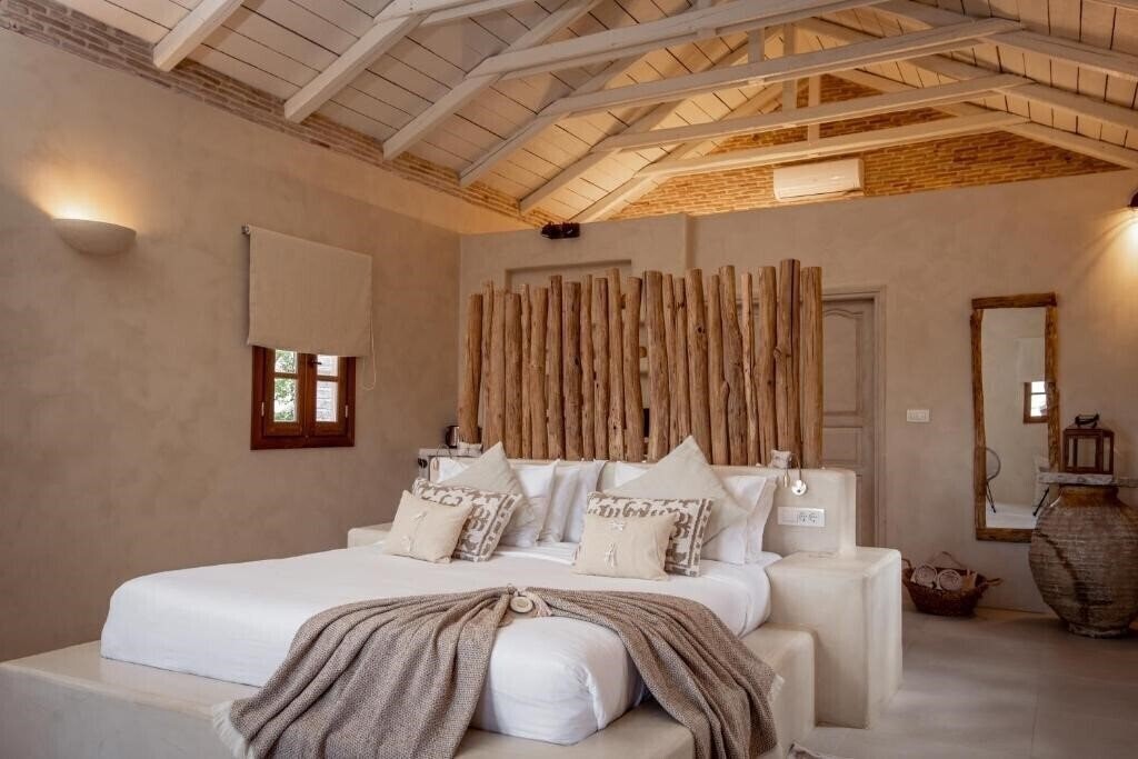 Фото Garden Village 3*